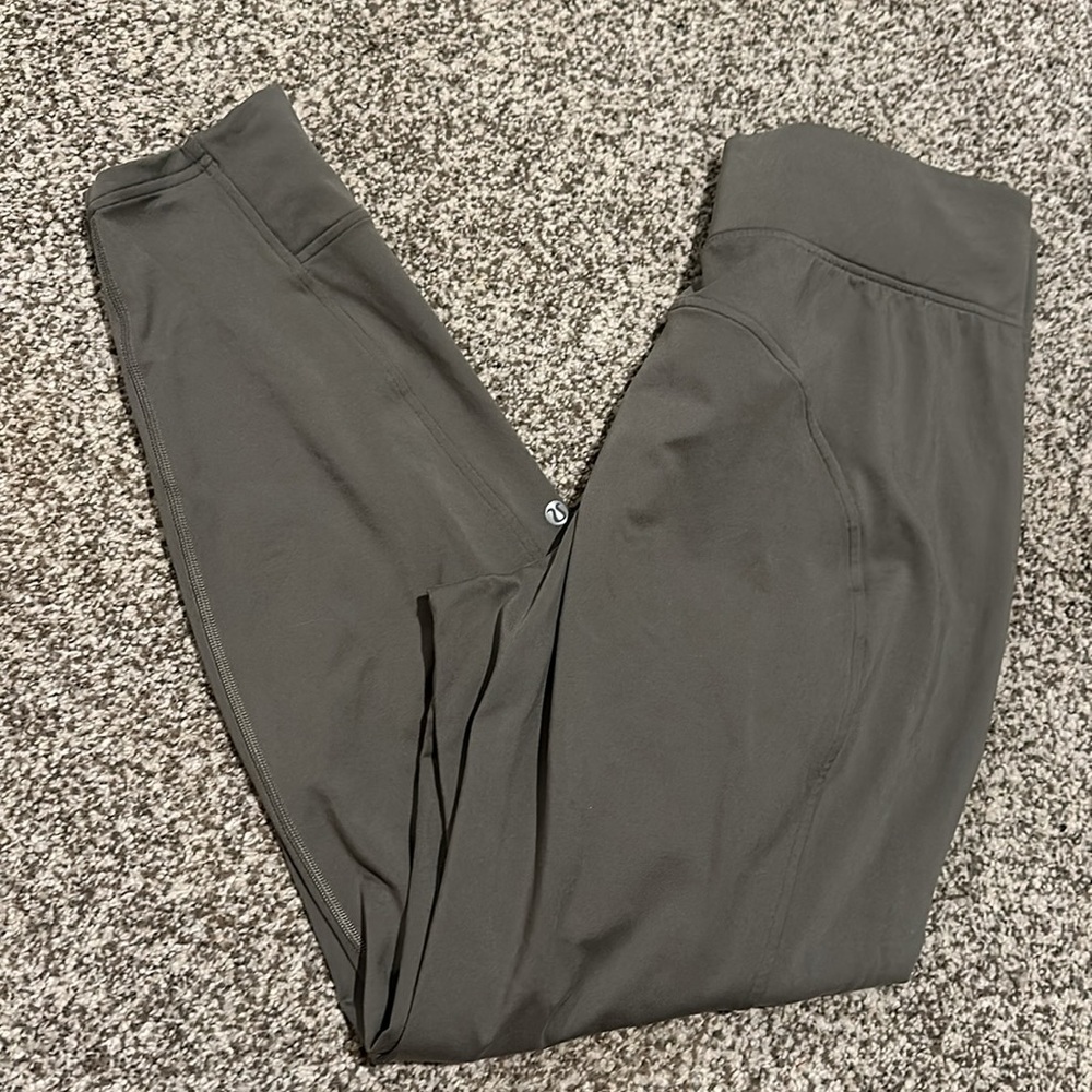 Lululemon joggers